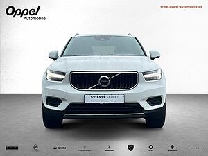 Volvo  XC 40 T2 2WD Momentum Pro (EURO 6d)